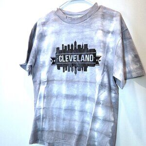 NWOT Cleveland Skyline Tie-Dyed T-Shirt Size L